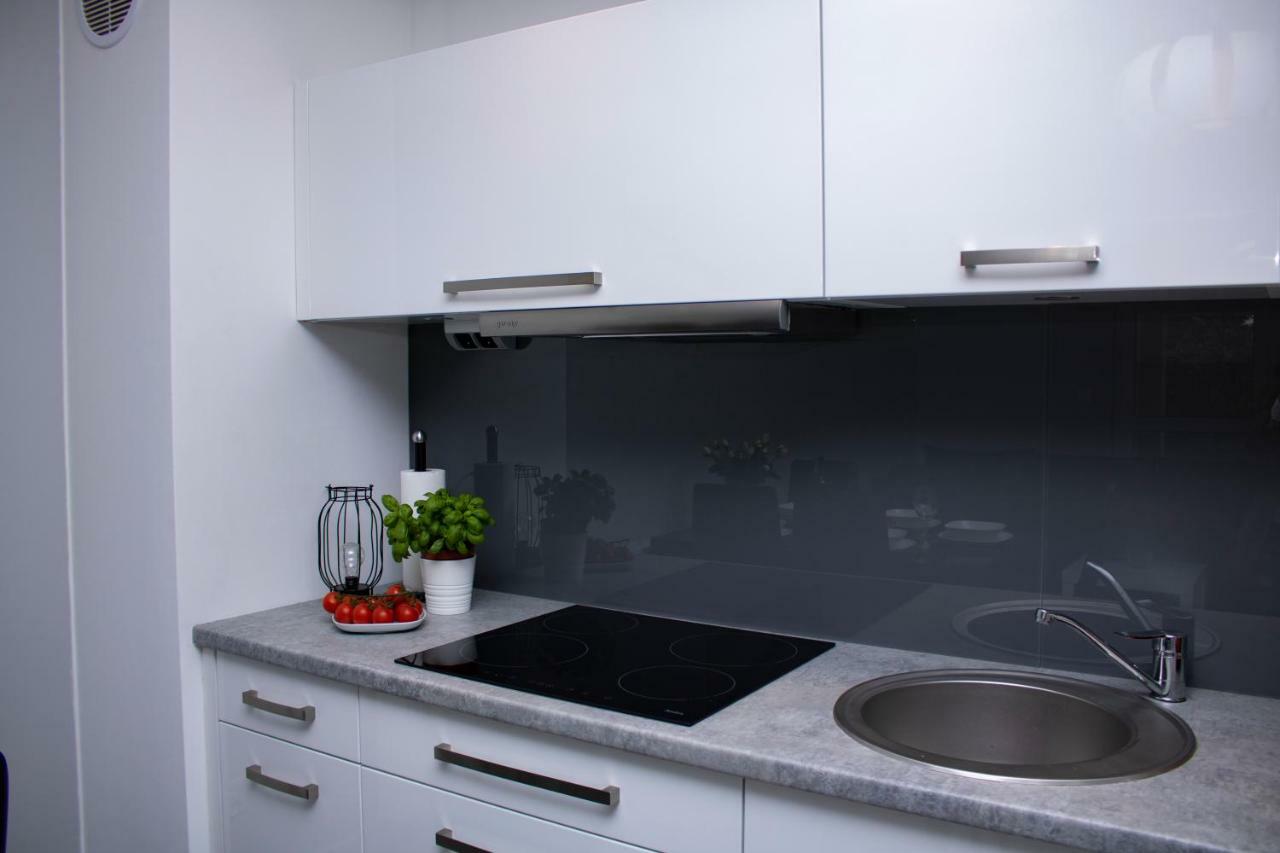 Apartament Z Ogrodkiem Trzęsacz Εξωτερικό φωτογραφία