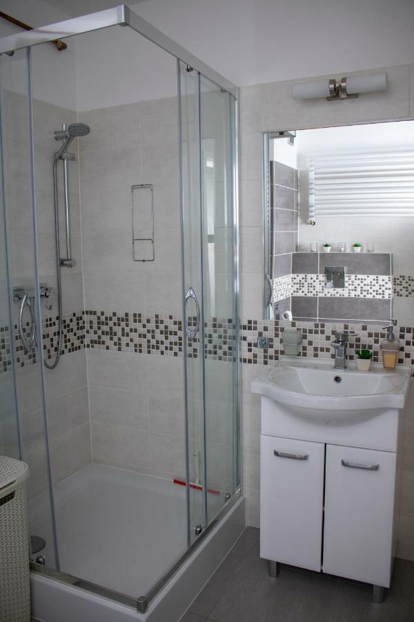 Apartament Z Ogrodkiem Trzęsacz Εξωτερικό φωτογραφία