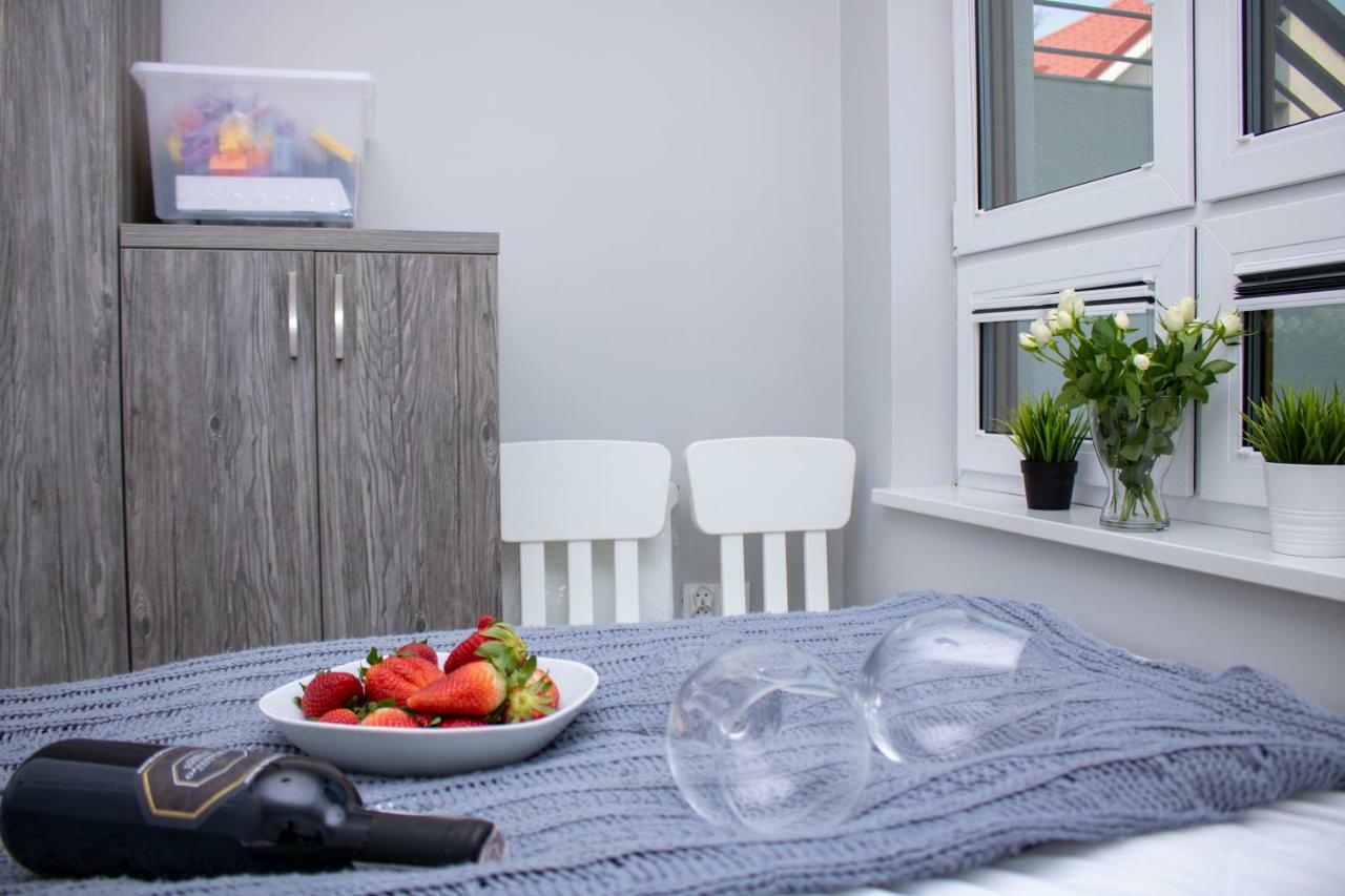 Apartament Z Ogrodkiem Trzęsacz Εξωτερικό φωτογραφία