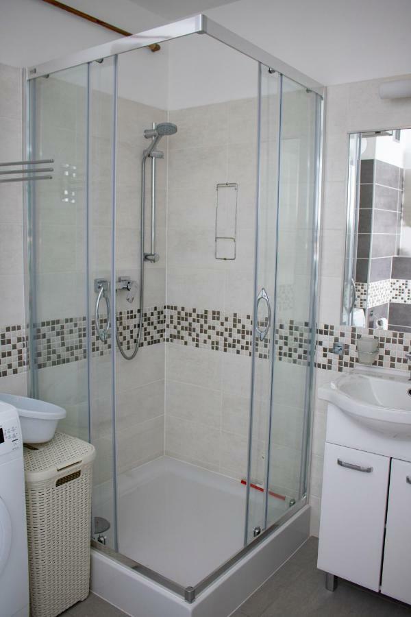 Apartament Z Ogrodkiem Trzęsacz Εξωτερικό φωτογραφία