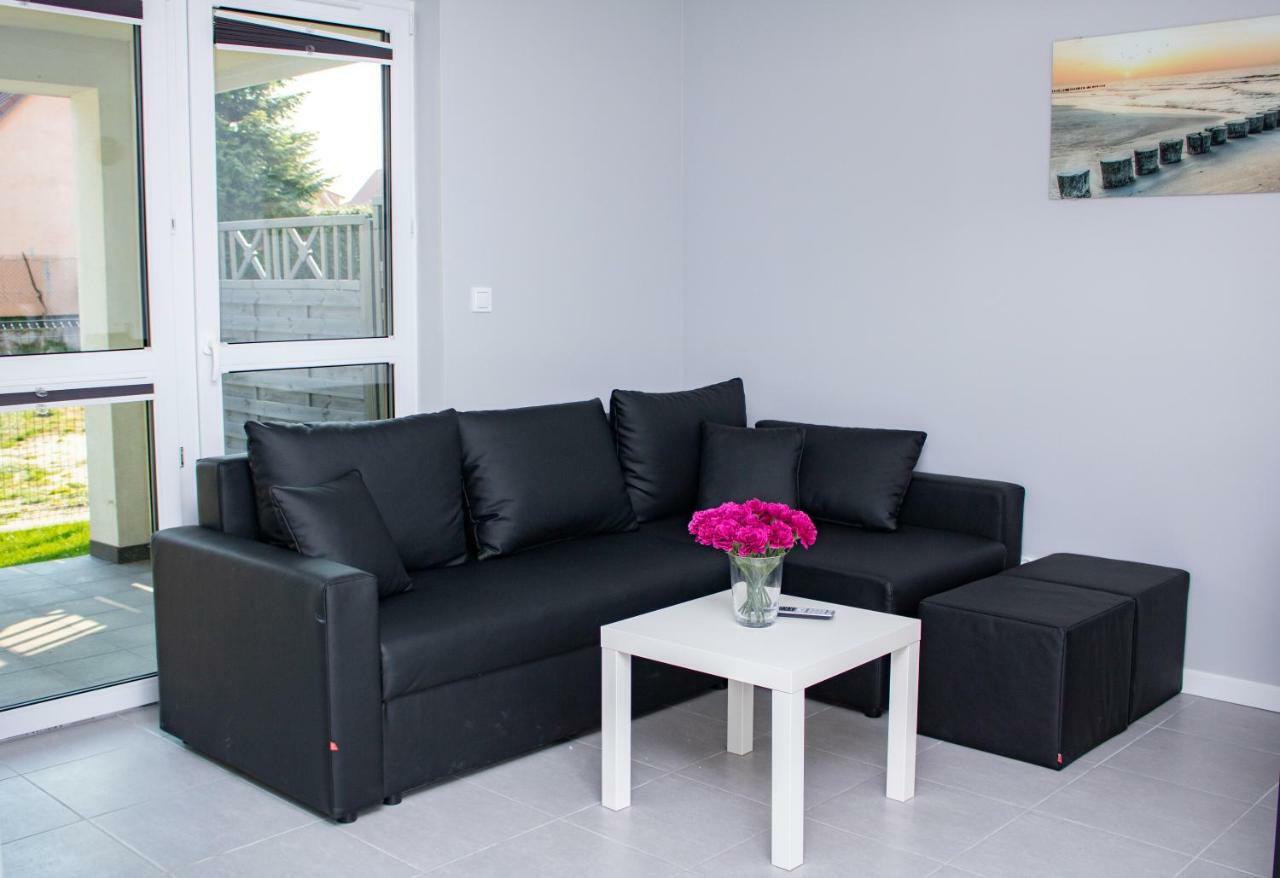 Apartament Z Ogrodkiem Trzęsacz Εξωτερικό φωτογραφία